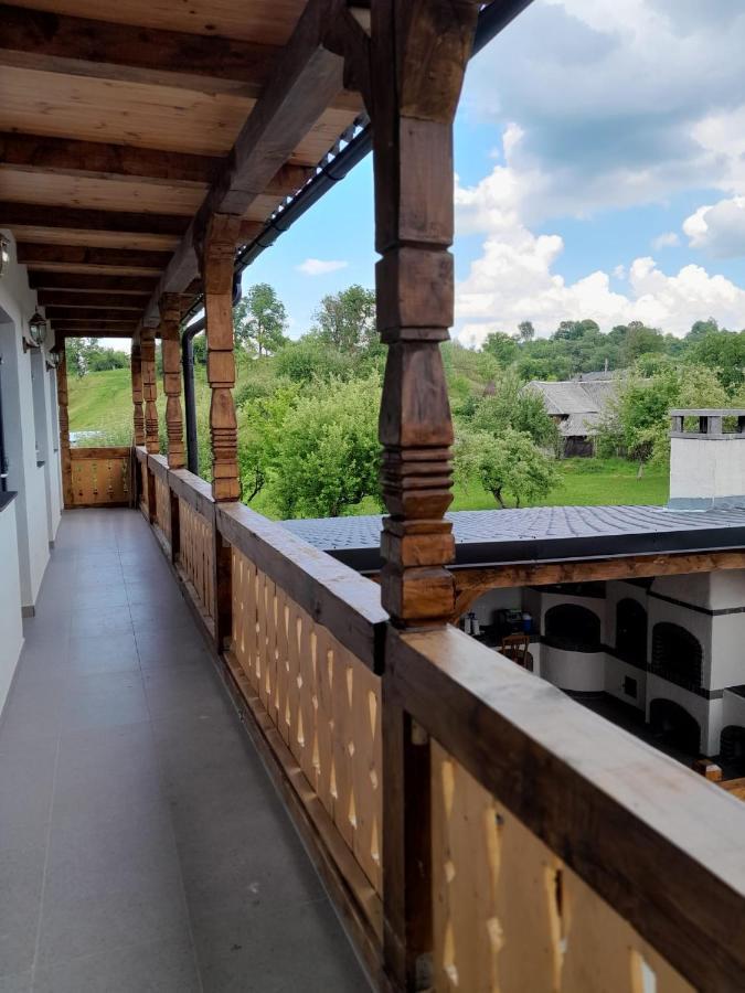 Casa De Langa Padure Hotel Sighetu Marmatiei Ngoại thất bức ảnh